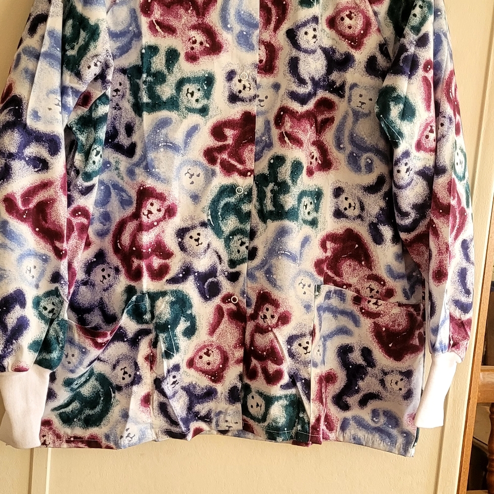 White Swan Fundamentals Large Long Sleeve Snap-Up Bear Scrubs Coat